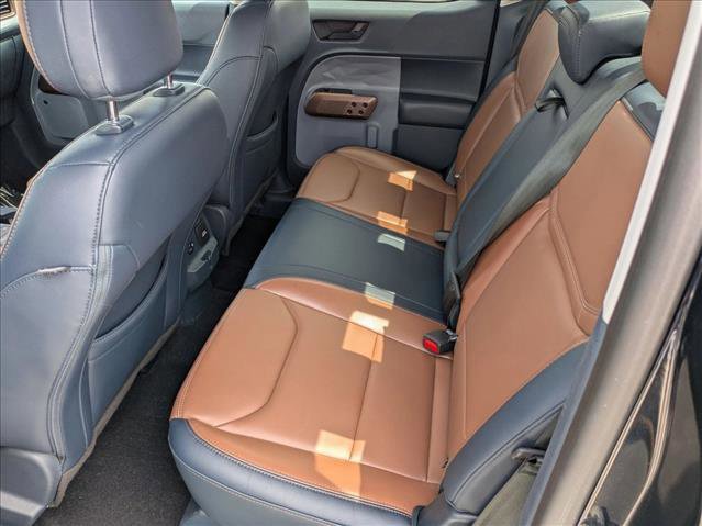 Certified 2022 Ford Maverick Lariat w/ Lariat Luxury Package image 18