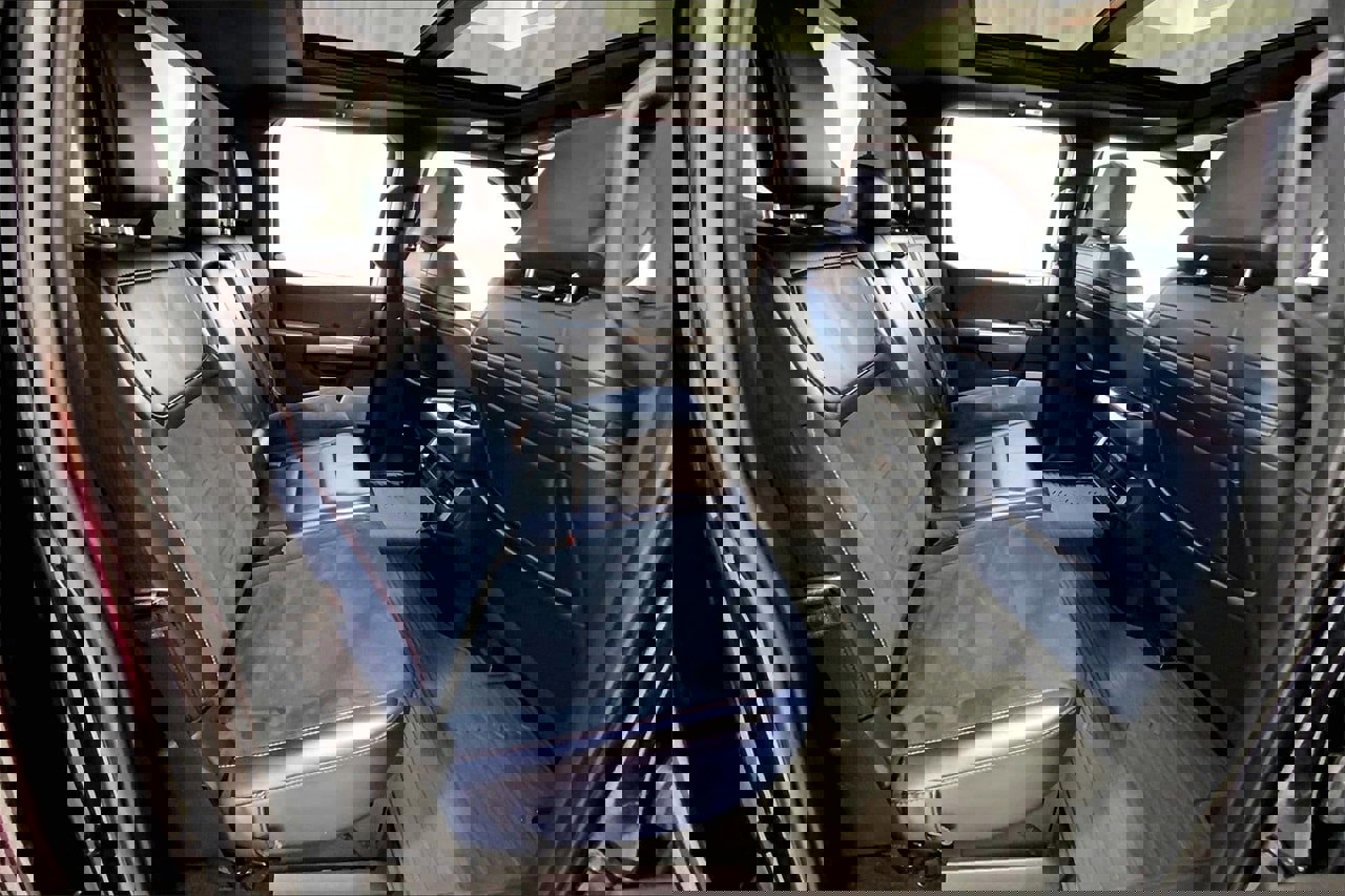 Certified 2021 Ford F150 Raptor w/ Raptor 37 Performance Package image 21