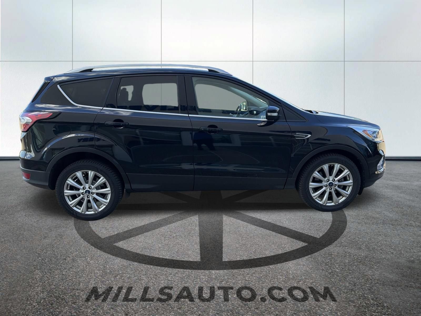 Certified 2017 Ford Escape Titanium AWD/4WD image 3