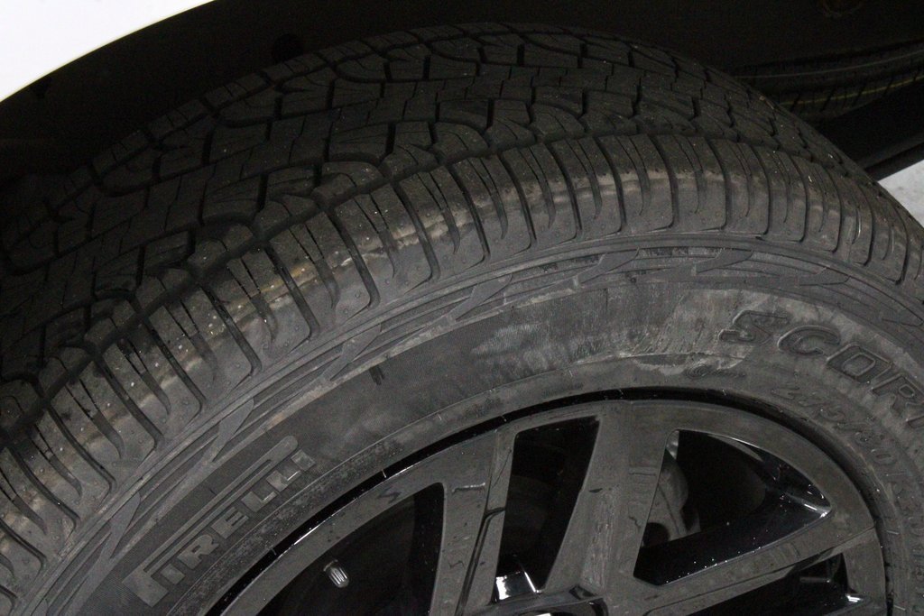 Used 2023 Chevrolet Silverado 1500 Custom w/ Rally Edition image 19