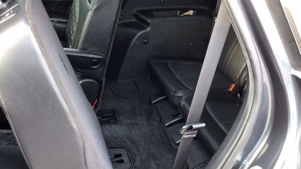 Used 2023 Kia Sorento SX Prestige image 10