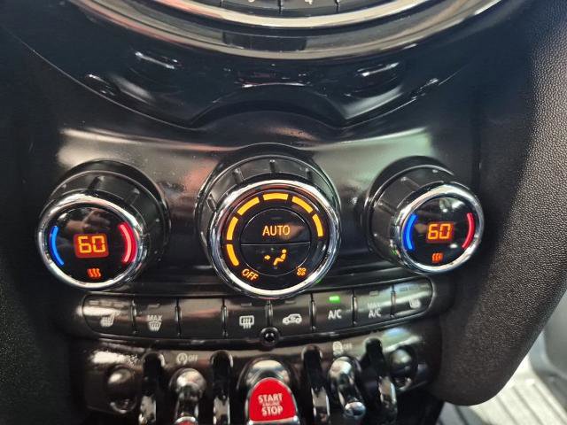 Used 2019 MINI Cooper 2-Door Hardtop w/ Signature Upholstery Package image 21