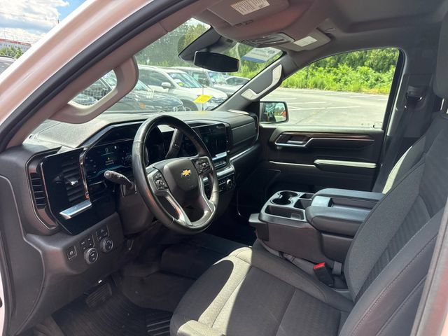 Used 2023 Chevrolet Silverado 1500 LT AWD/4WD image 11
