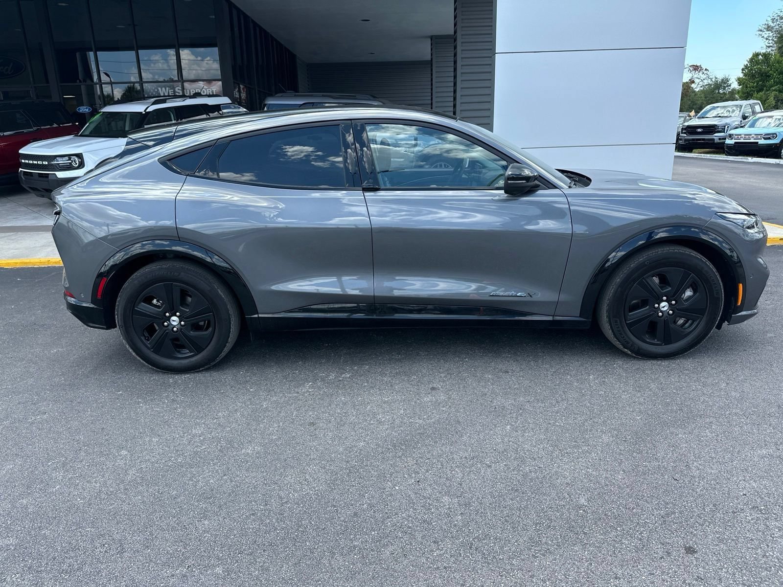 Certified 2023 Ford Mustang Mach-E California Route 1 AWD/4WD image 3