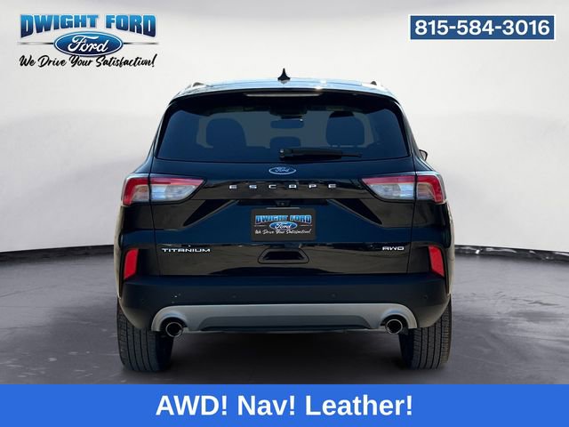 Certified 2022 Ford Escape Titanium AWD/4WD image 4