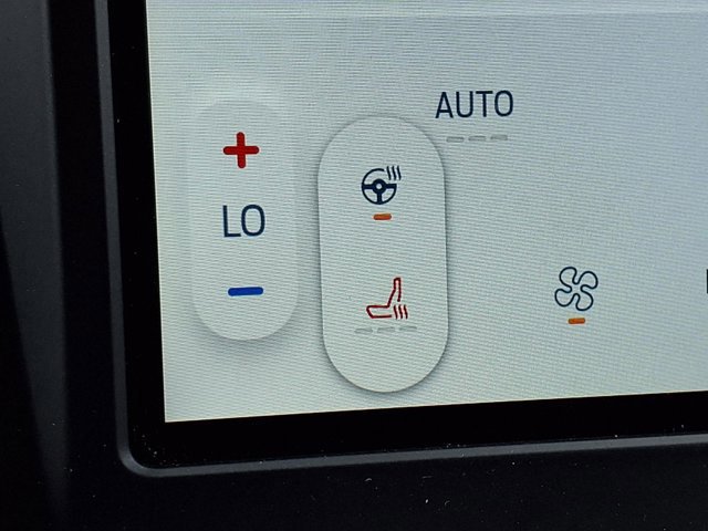 Certified 2024 Ford Edge SEL w/ Convenience Package image 5