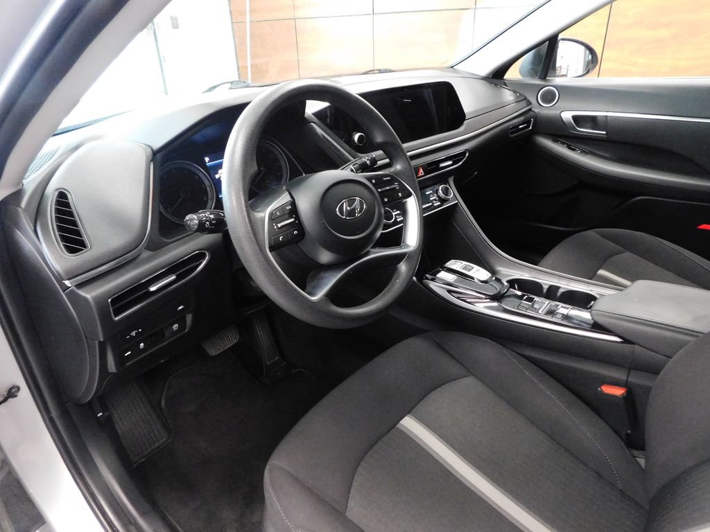 Used 2023 Hyundai Sonata SEL FWD image 13