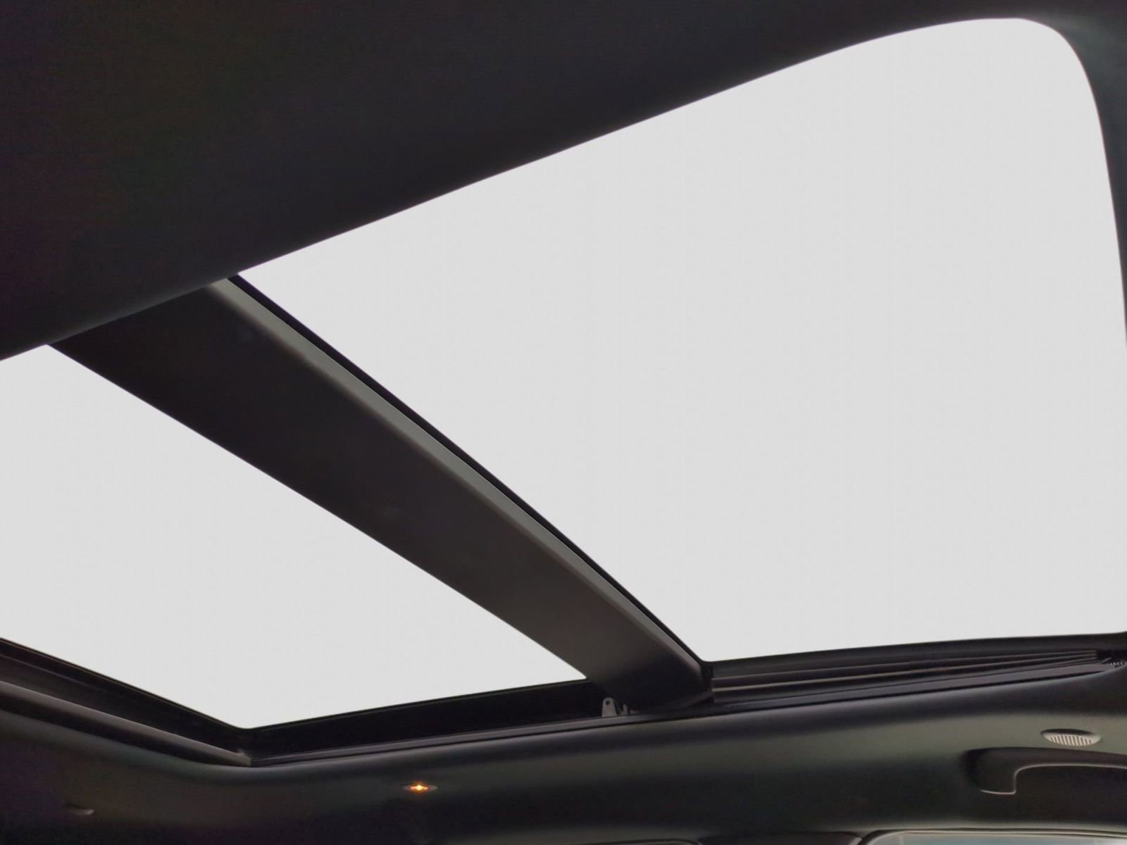 Used 2021 Jeep Grand Cherokee Trailhawk w/ Trailhawk Luxury Group image 28