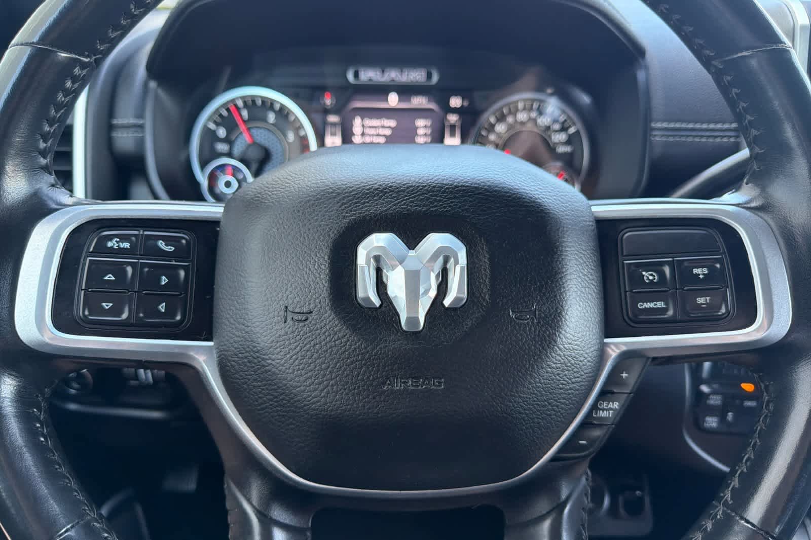 Used 2020 RAM 3500 Laramie AWD/4WD image 23