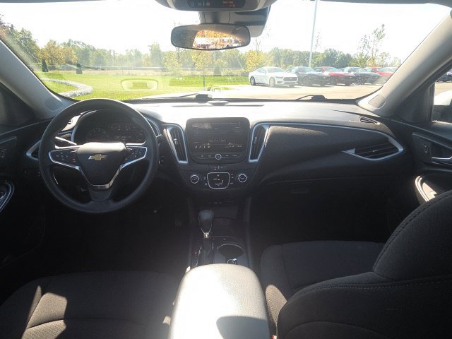 Used 2023 Chevrolet Malibu LS w/ Driver Confidence Package FWD image 14