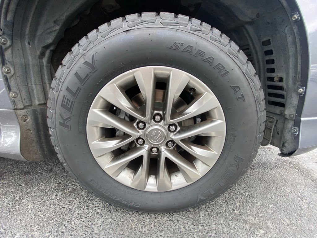 Used 2018 Lexus GX 460 Luxury AWD/4WD image 31