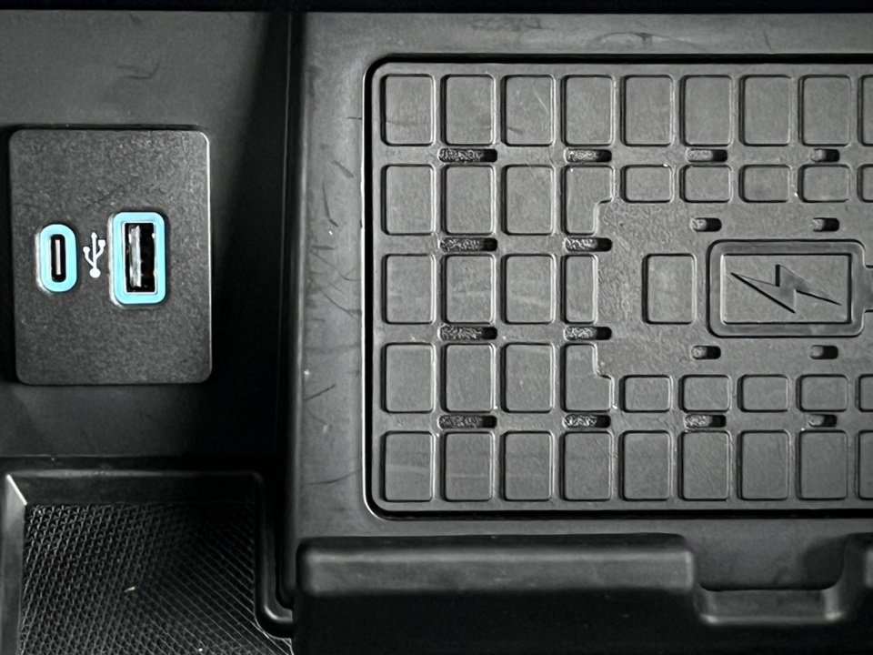 Certified 2023 Ford F150 Lariat w/ Equipment Group 502A High image 39