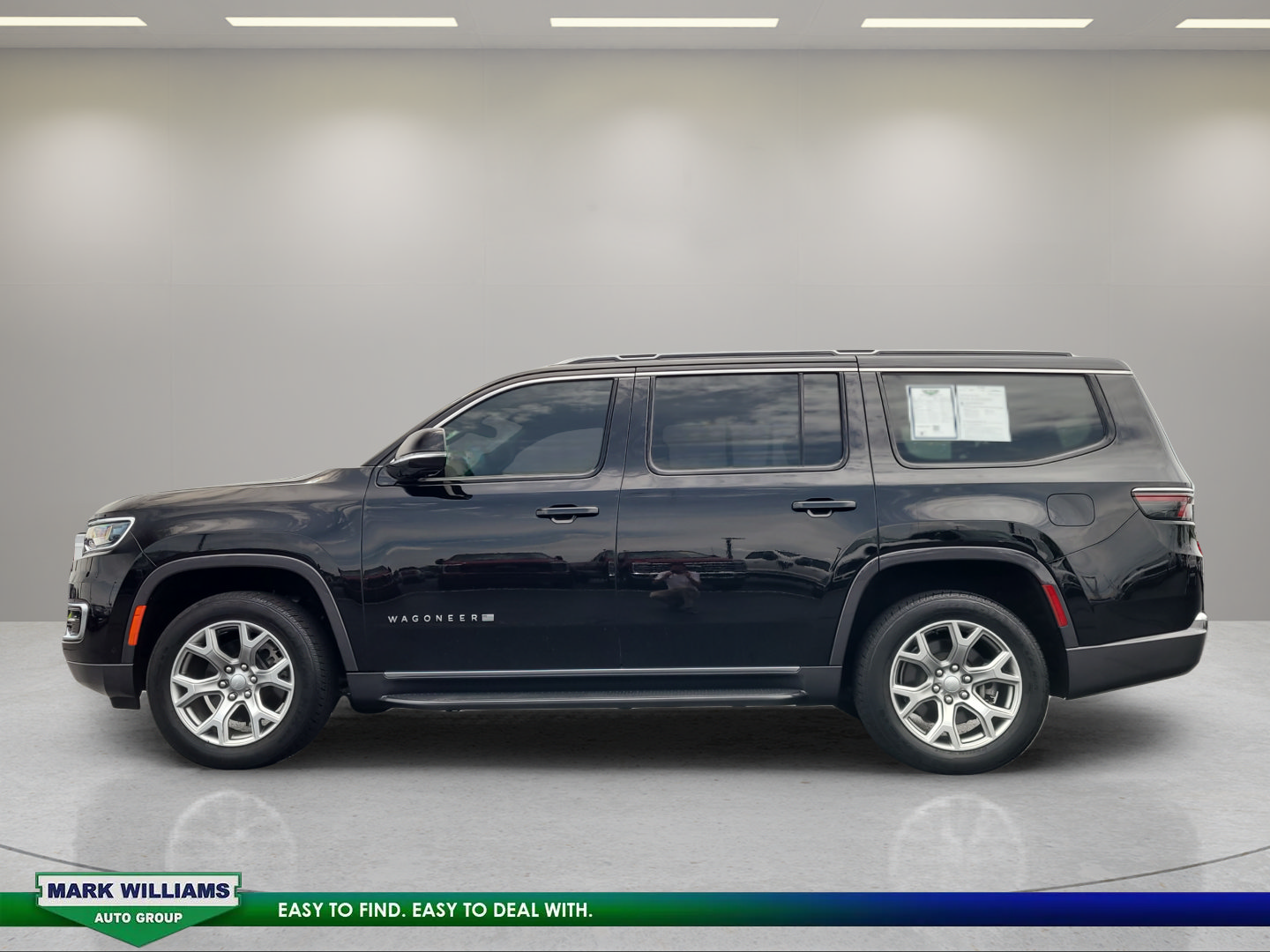 Used 2022 Jeep Wagoneer Series II AWD/4WD image 17