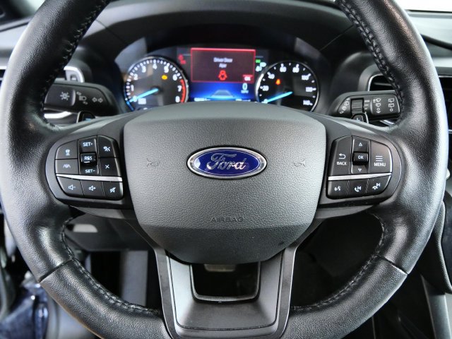 Certified 2020 Ford Explorer XLT w/ Equipment Group 202A AWD/4WD image 25