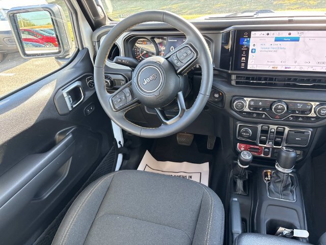 Used 2024 Jeep Wrangler Unlimited Sport AWD/4WD image 13