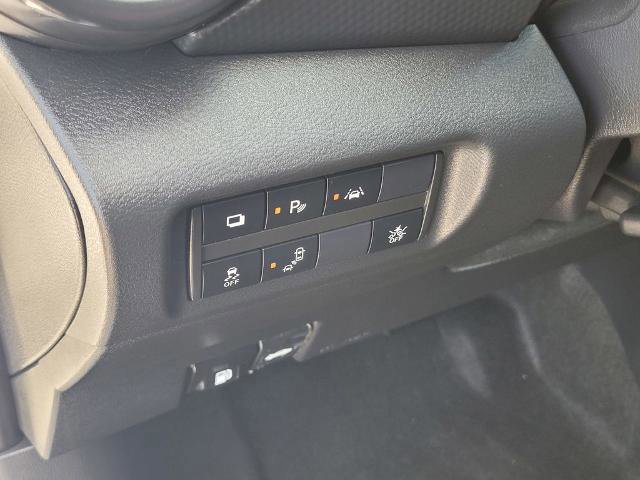 Used 2024 Nissan Kicks S FWD image 19