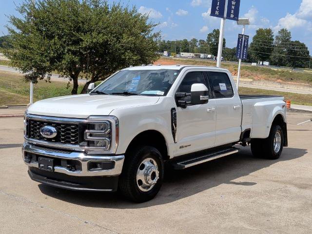 Certified 2023 Ford F350 Lariat w/ FX4 Off-Road Package AWD/4WD image 8