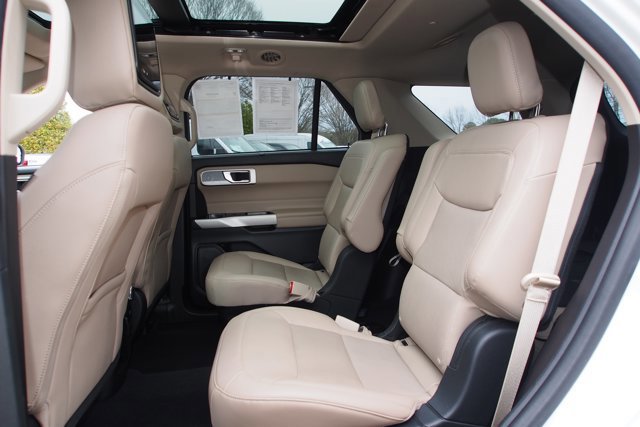 Certified 2021 Ford Explorer Limited w/ Hybrid Equipment Group 310A image 23