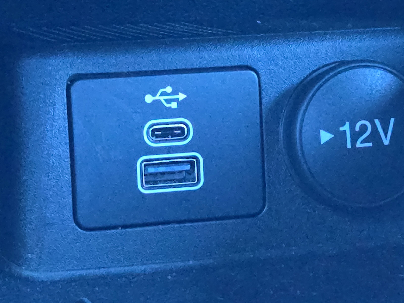 Certified 2025 Ford Escape ST-Line w/ Tech Pack #1 image 20