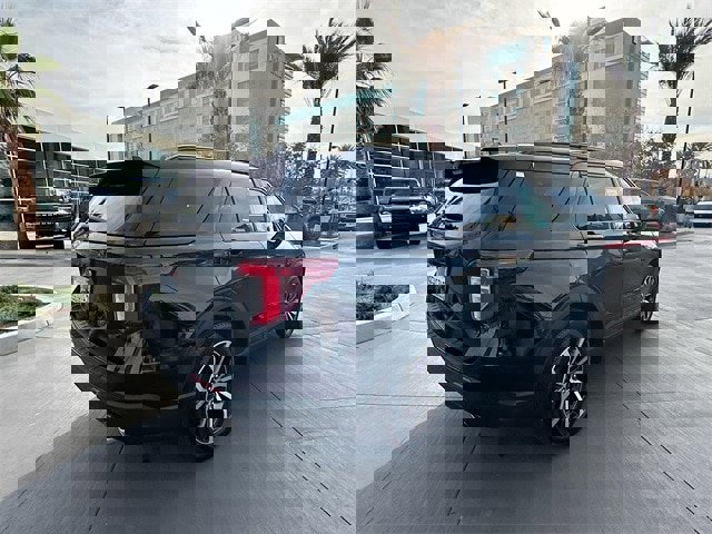 Certified 2022 Ford Explorer ST-Line image 7