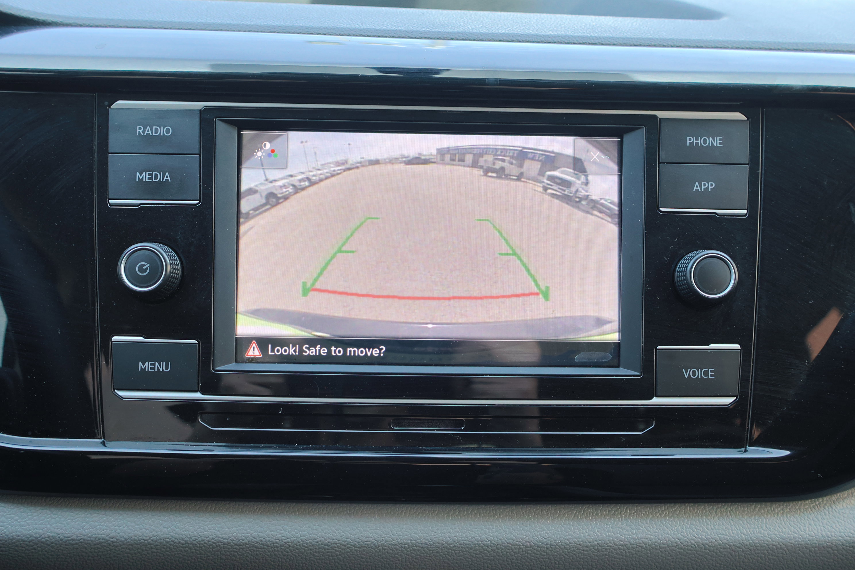 Used 2023 Volkswagen Taos S image 23