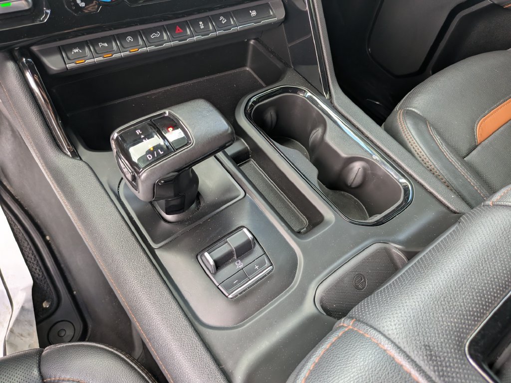 Used 2022 GMC Sierra 1500 AT4 w/ AT4 Premium Package AWD/4WD image 30
