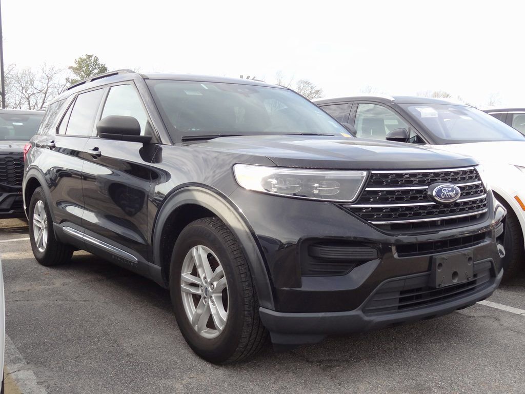 Certified 2020 Ford Explorer XLT w/ Comfort Package image 1