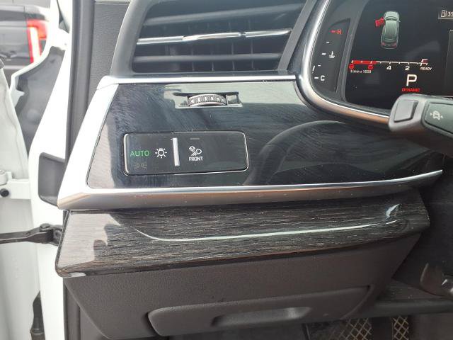 Used 2023 Audi Q7 3.0T Prestige AWD/4WD image 14