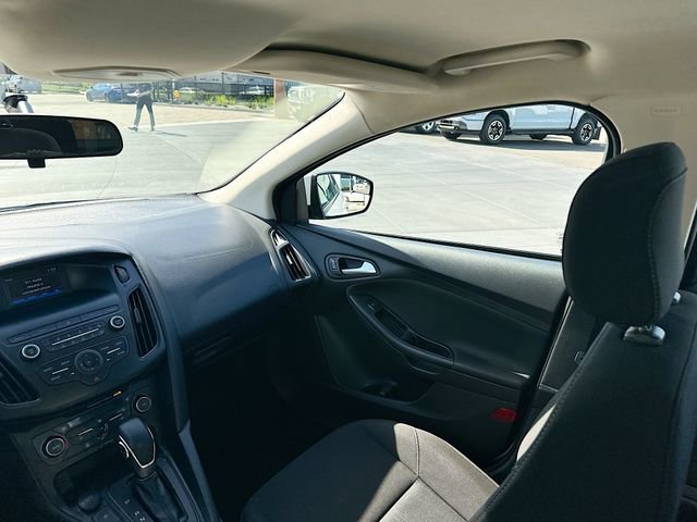 Certified 2018 Ford Focus SE image 22