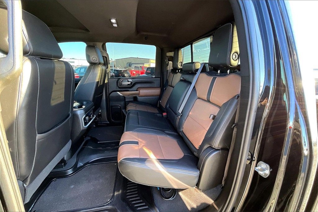 Used 2021 Chevrolet Silverado 2500 High Country w/ Z71 Off-Road Package image 19