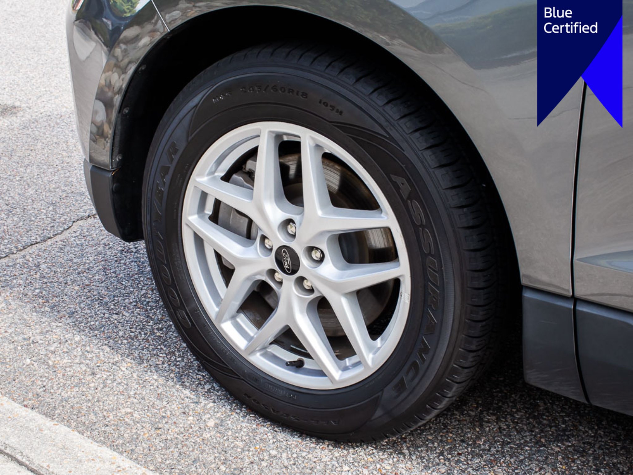 Certified 2024 Ford Edge SEL AWD/4WD image 5