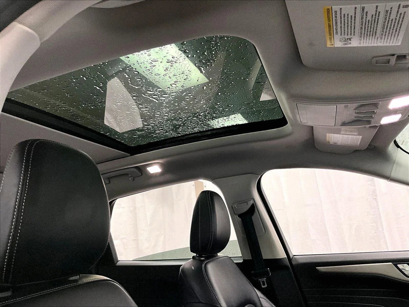 Certified 2022 Ford Escape SEL w/ Technology Package image 21