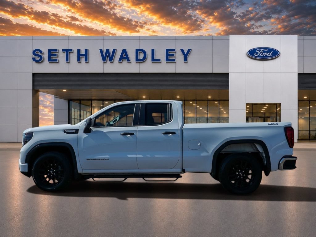 Used 2024 GMC Sierra 1500 Pro w/ Graphite Edition AWD/4WD image 4