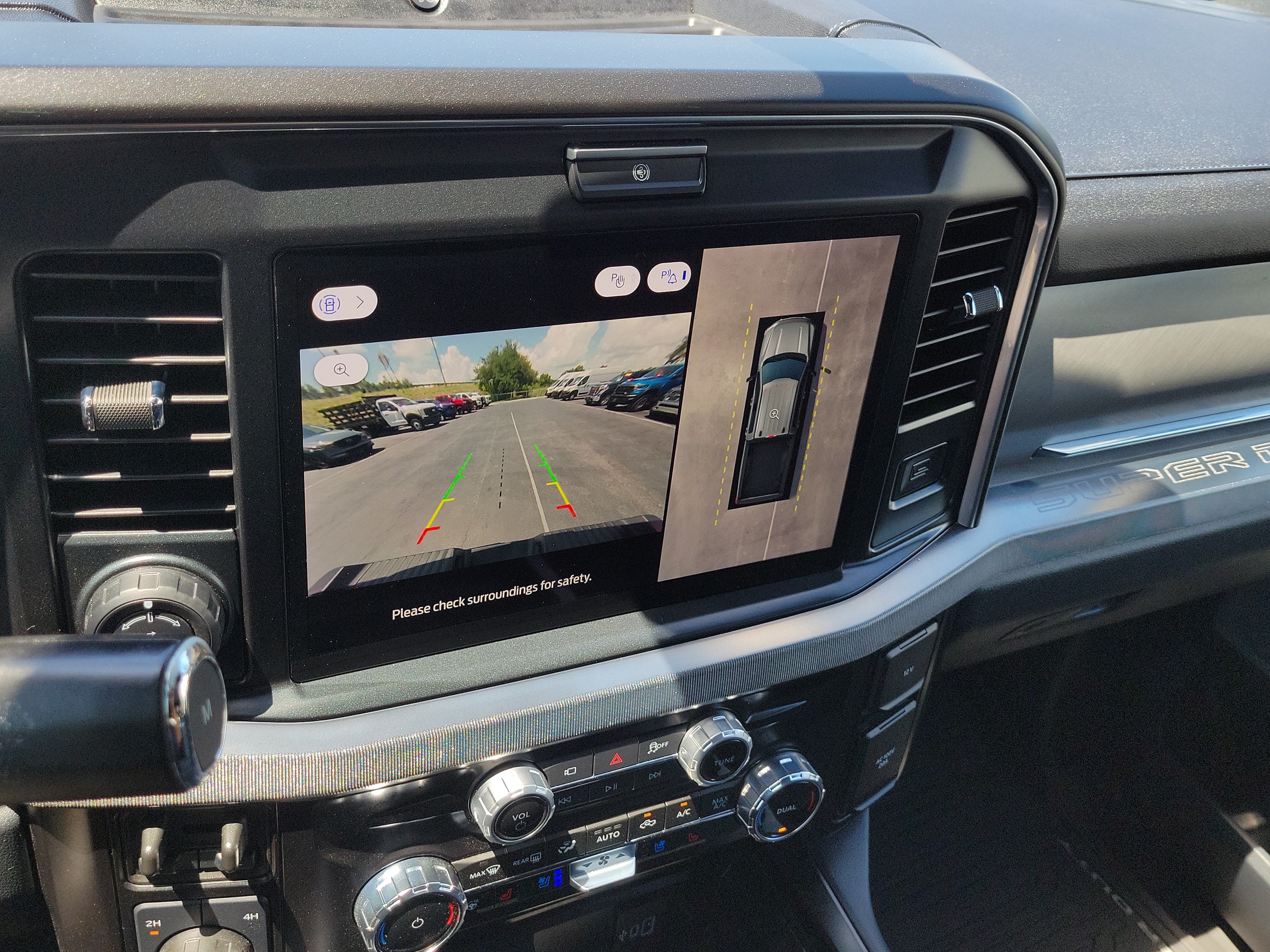 Certified 2025 Ford F250 Platinum AWD/4WD image 25