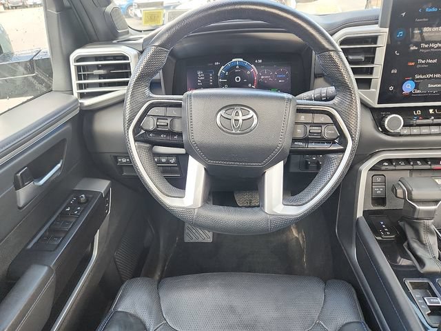 Used 2024 Toyota Sequoia Platinum AWD/4WD image 9