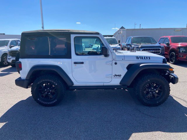 Used 2023 Jeep Wrangler Sport AWD/4WD image 4