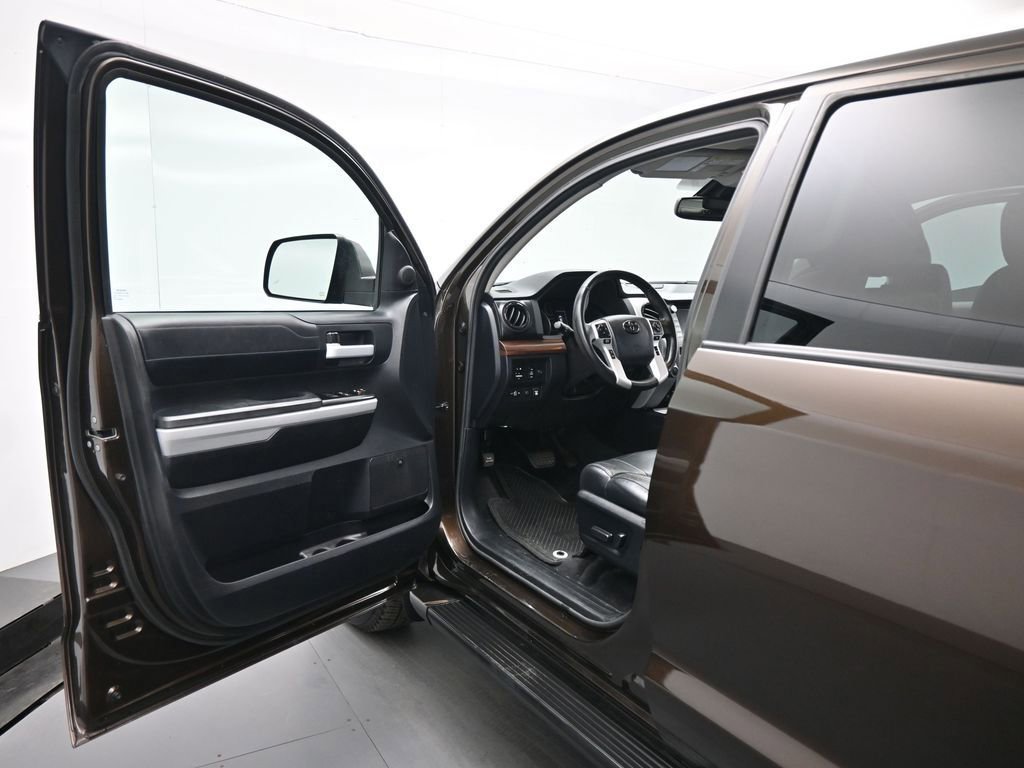 Used 2020 Toyota Tundra Limited w/ Limited Premium Package image 37