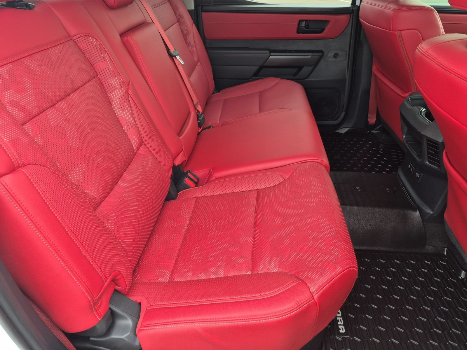 Used 2023 Toyota Tundra TRD Pro AWD/4WD image 31