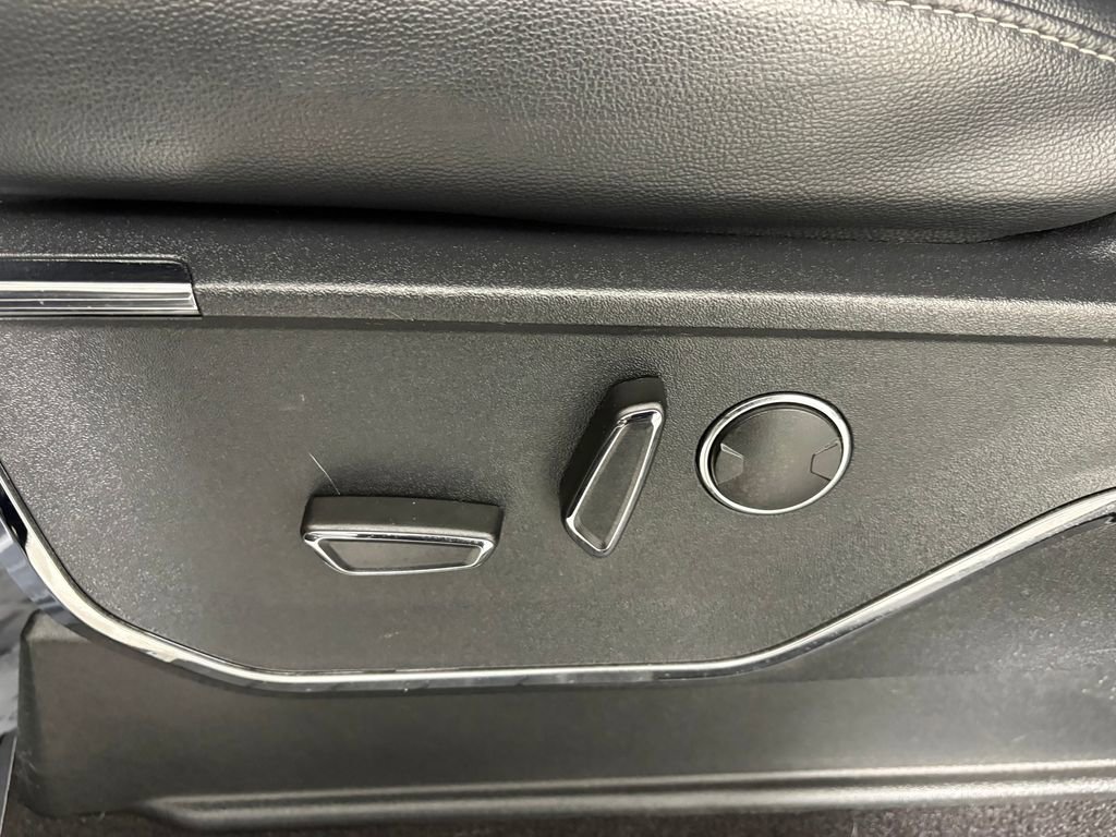 Certified 2024 Ford F150 Lariat w/ Equipment Group 502A High image 15