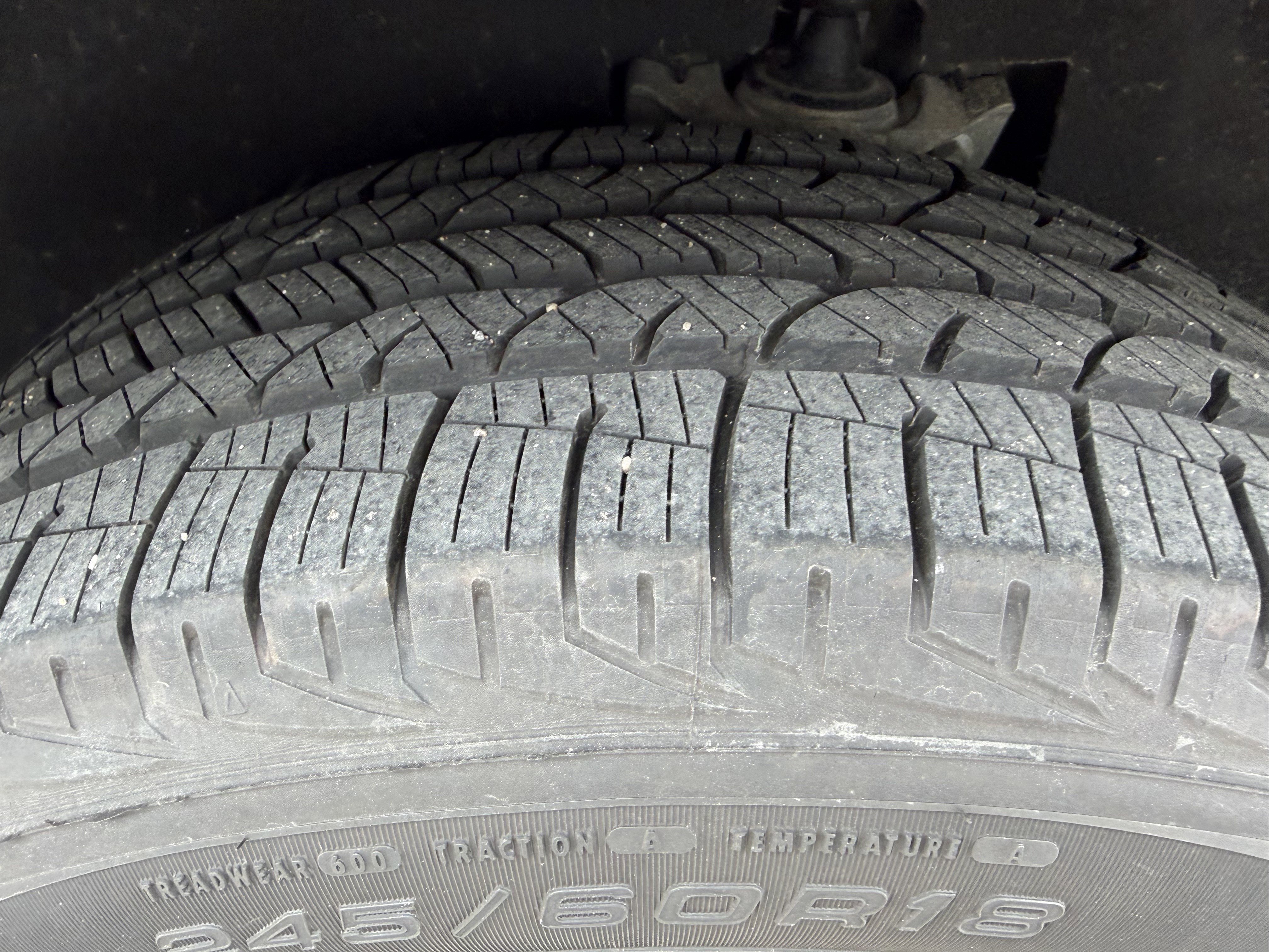 Certified 2022 Ford Edge SEL w/ Cold Weather Package image 23