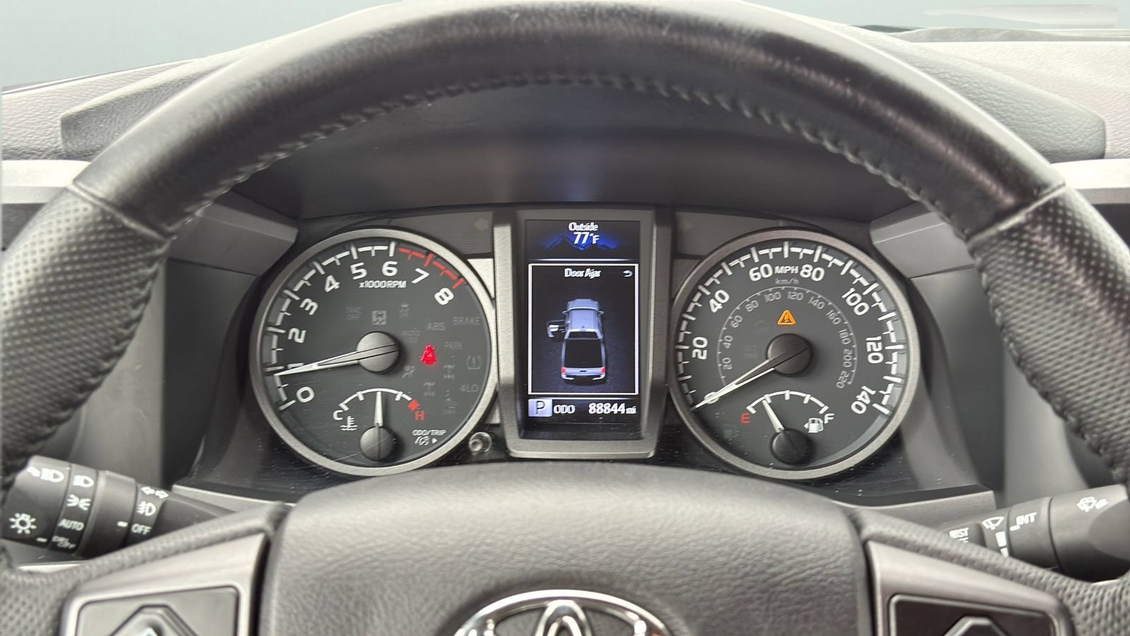 Used 2022 Toyota Tacoma TRD Sport AWD/4WD image 13