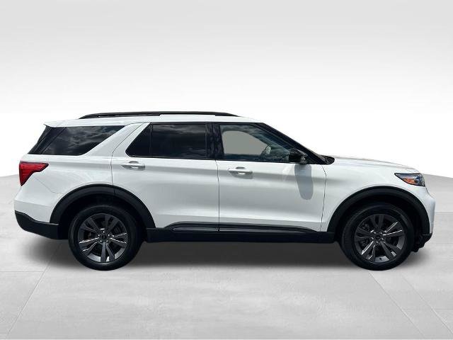 Certified 2023 Ford Explorer XLT w/ Equipment Group 202A AWD/4WD image 6