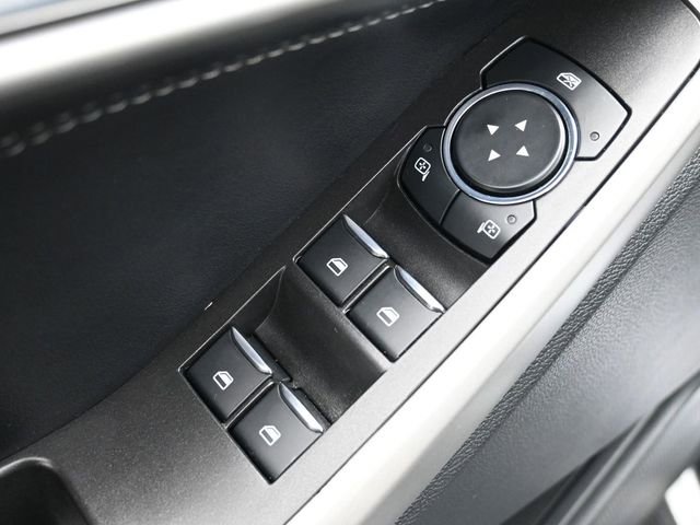 Certified 2023 Ford Explorer XLT image 13