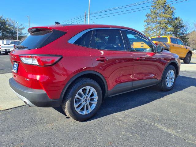 Certified 2022 Ford Escape SE w/ Convenience Package AWD/4WD image 3