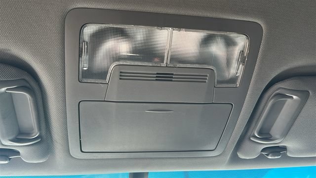Used 2017 Toyota Camry SE FWD image 23