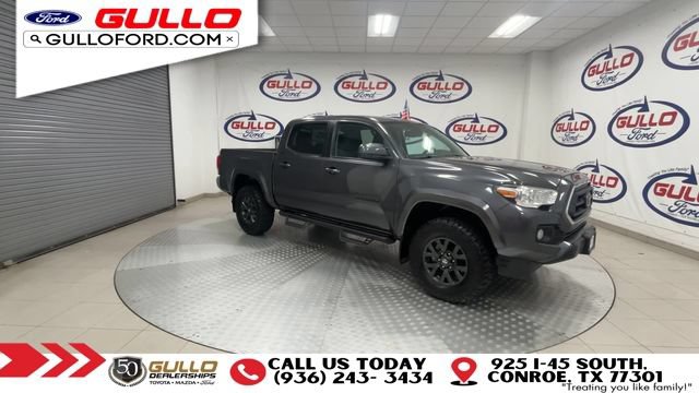 Used 2023 Toyota Tacoma SR5 RWD image 2
