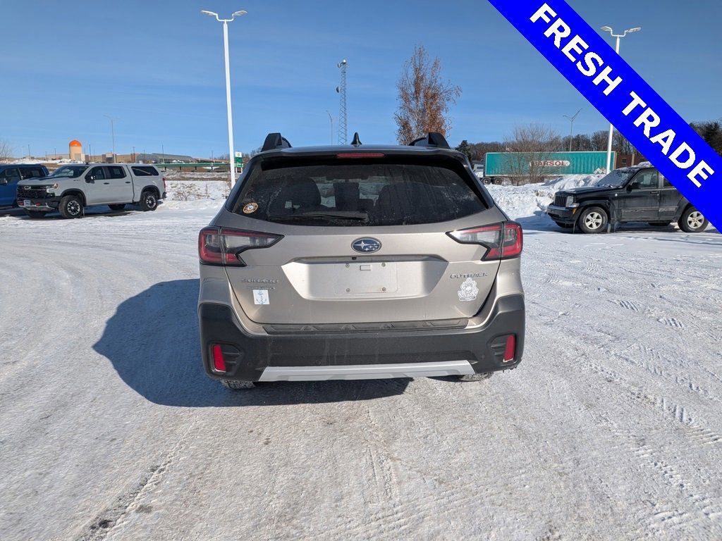 Used 2020 Subaru Outback Limited image 4