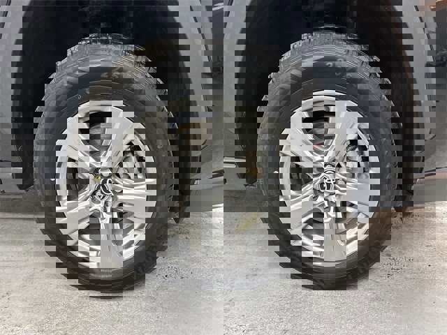 Used 2023 Toyota RAV4 XLE image 2