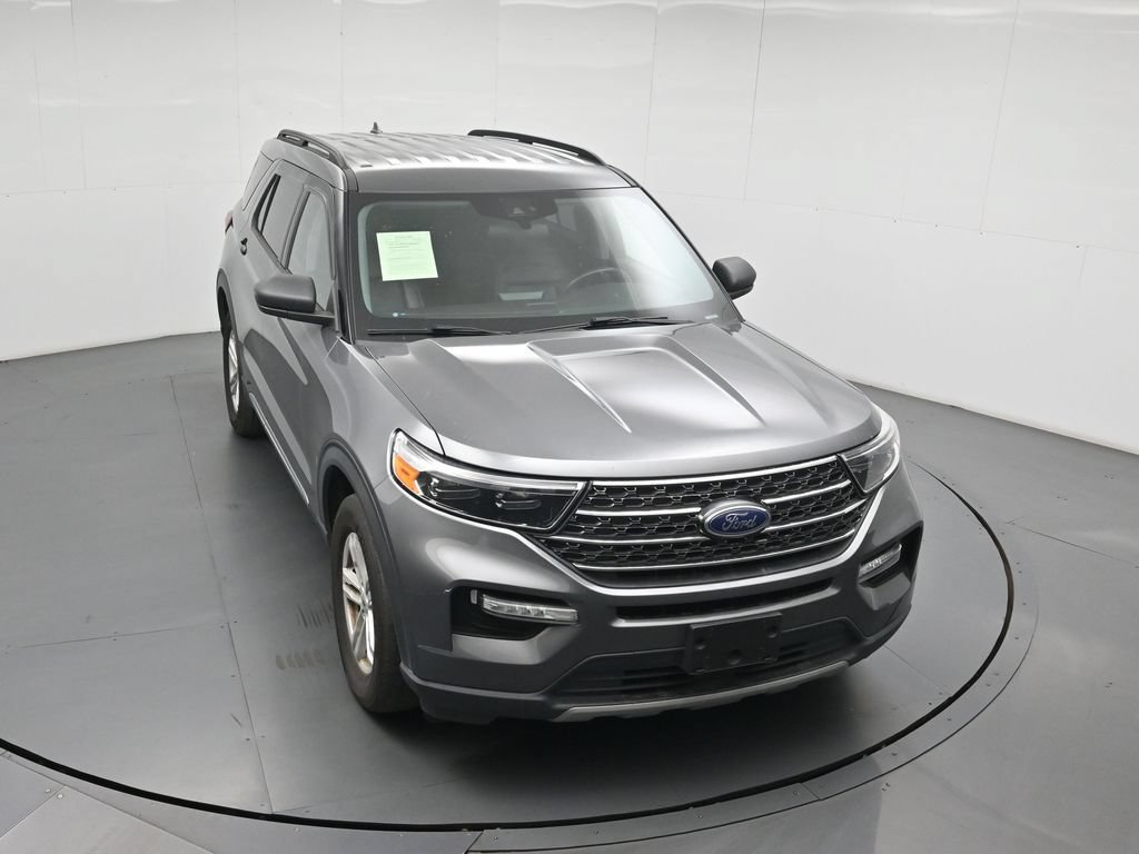 Certified 2021 Ford Explorer XLT w/ Equipment Group 202A AWD/4WD image 16
