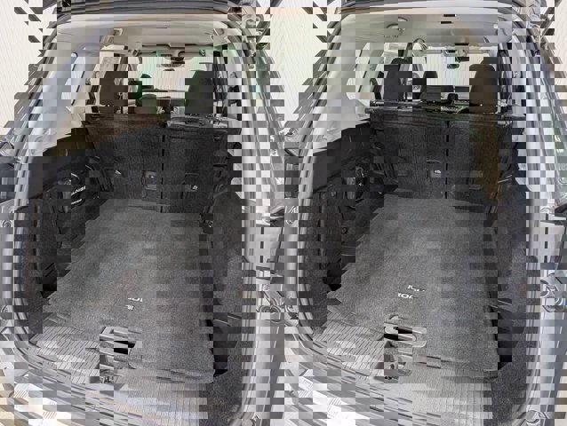 Used 2023 Nissan Rogue SV image 9